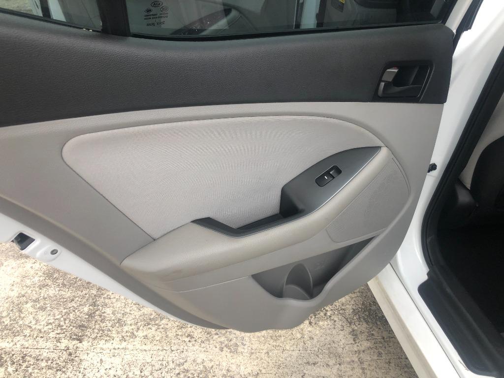 2014 Kia Optima LX photo