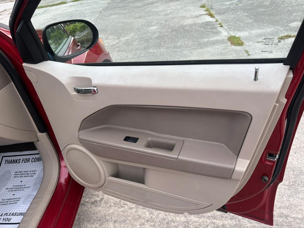 2008 Dodge Caliber SE photo