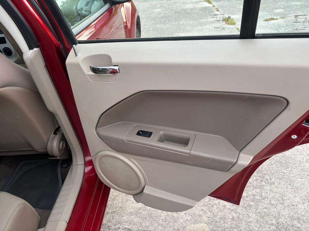 2008 Dodge Caliber SE photo