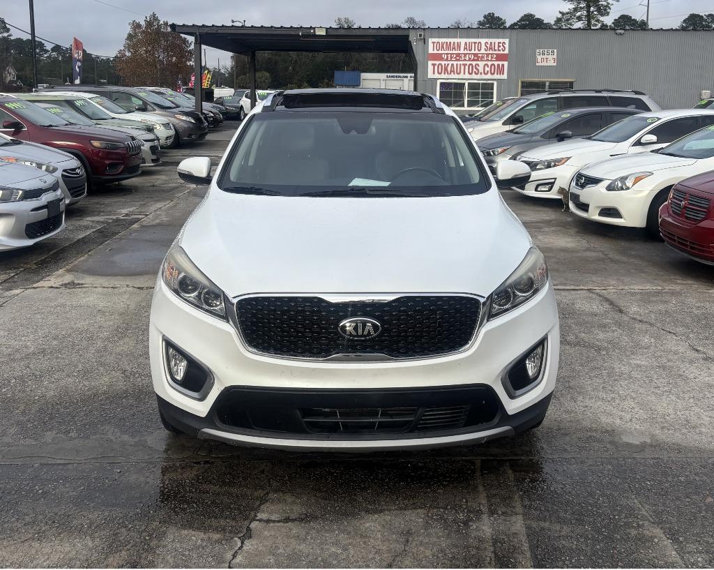 2017 Kia Sorento - $14,995