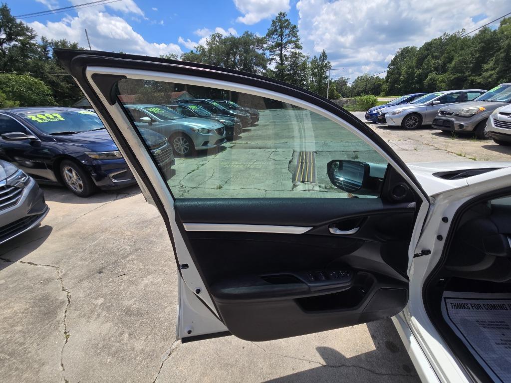 2017 Honda Civic - $15,900