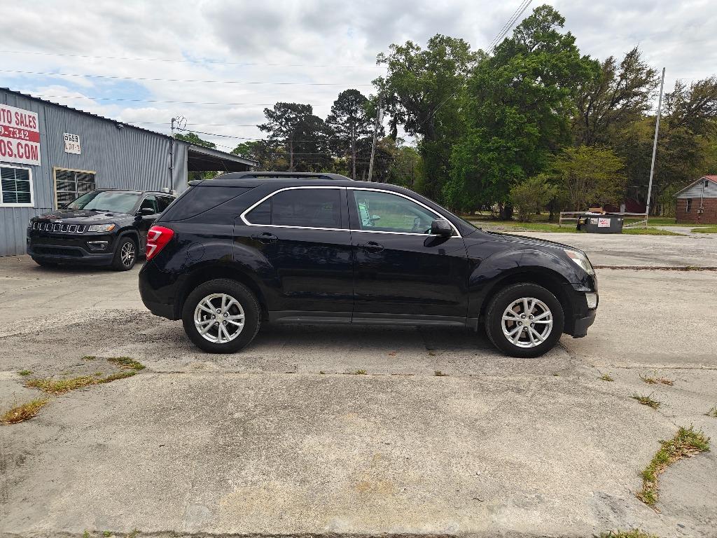 2017 Chevrolet Equinox - $11,900