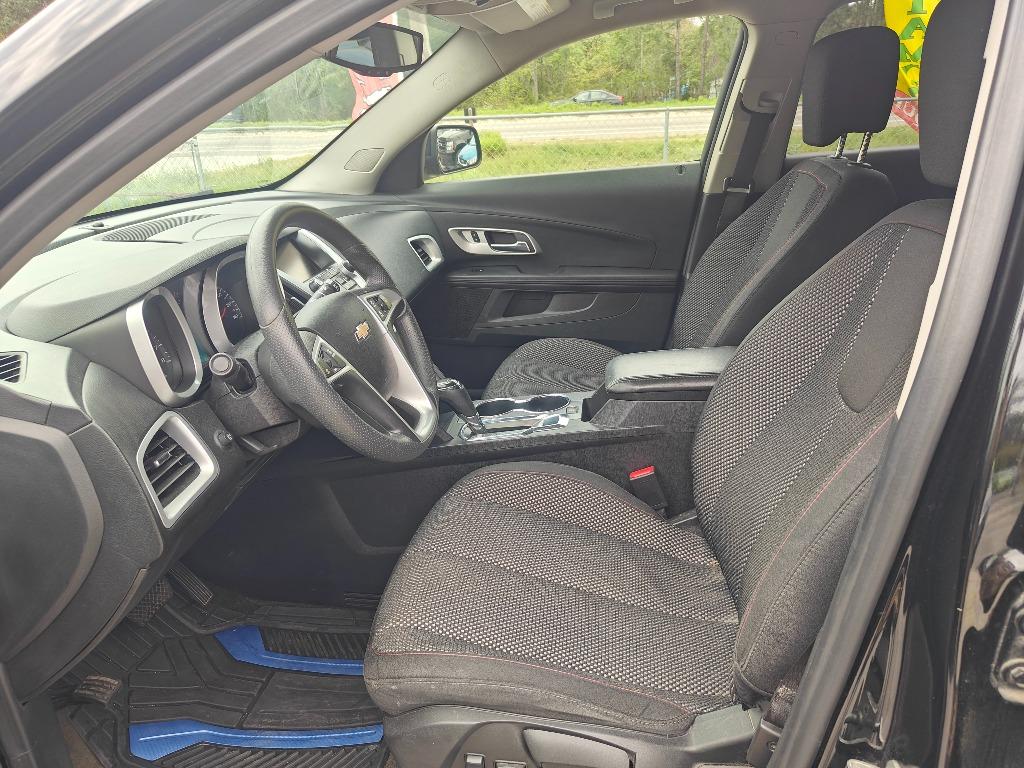 2017 Chevrolet Equinox - $11,900