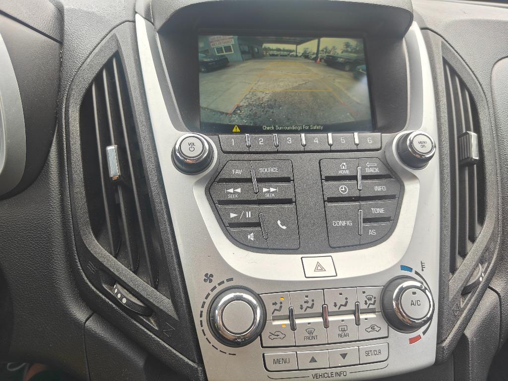 2017 Chevrolet Equinox - $11,900