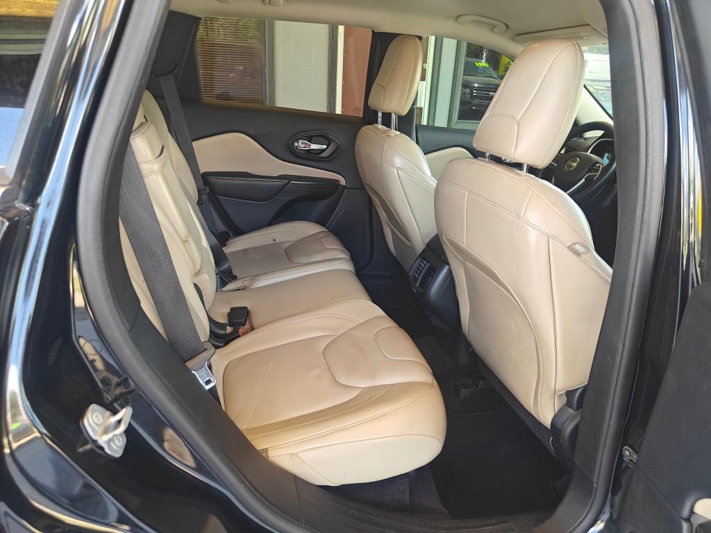 2016 Jeep Cherokee - $12,900