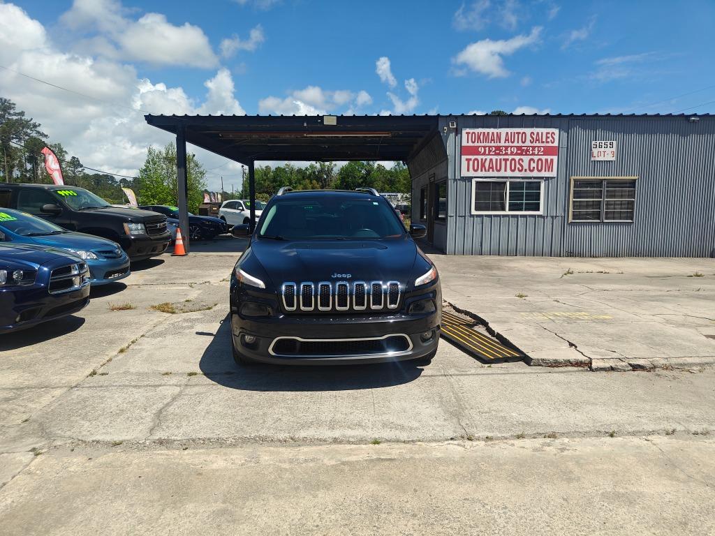 2016 Jeep Cherokee - $12,900