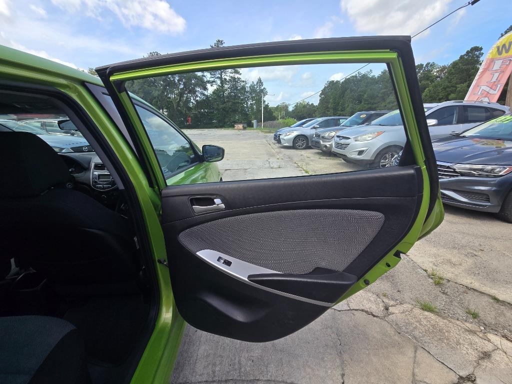 2012 Hyundai Accent - $8,995