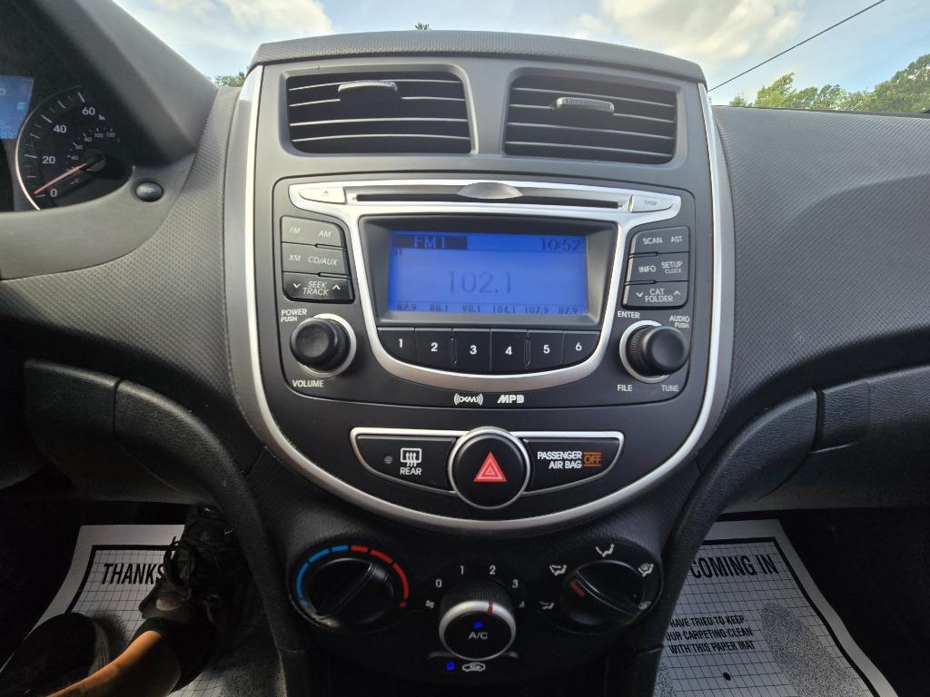 2012 Hyundai Accent - $8,995