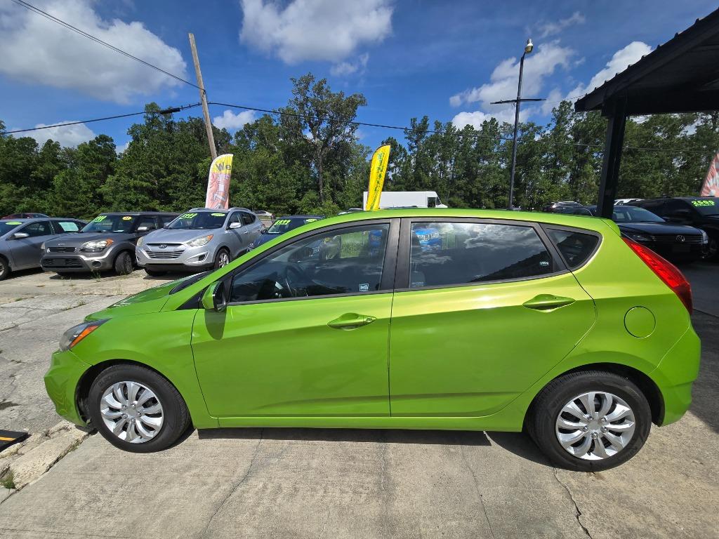 2012 Hyundai Accent - $8,995