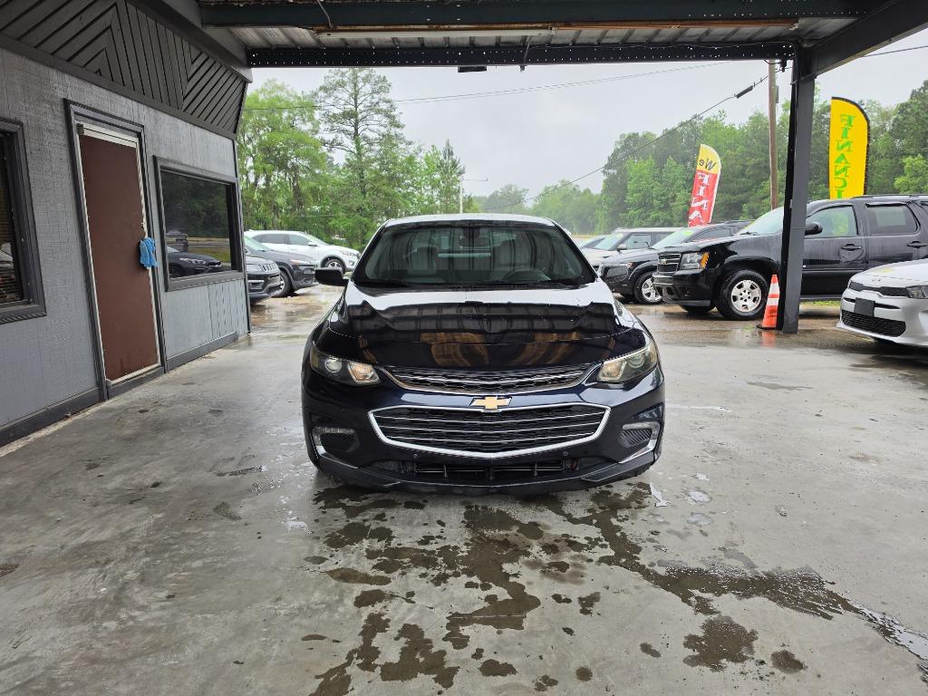 2017 Chevrolet Malibu - $12,900