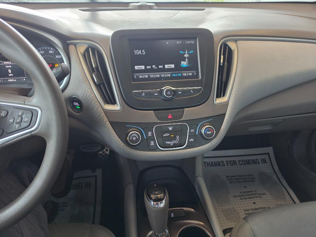 2017 Chevrolet Malibu - $12,900