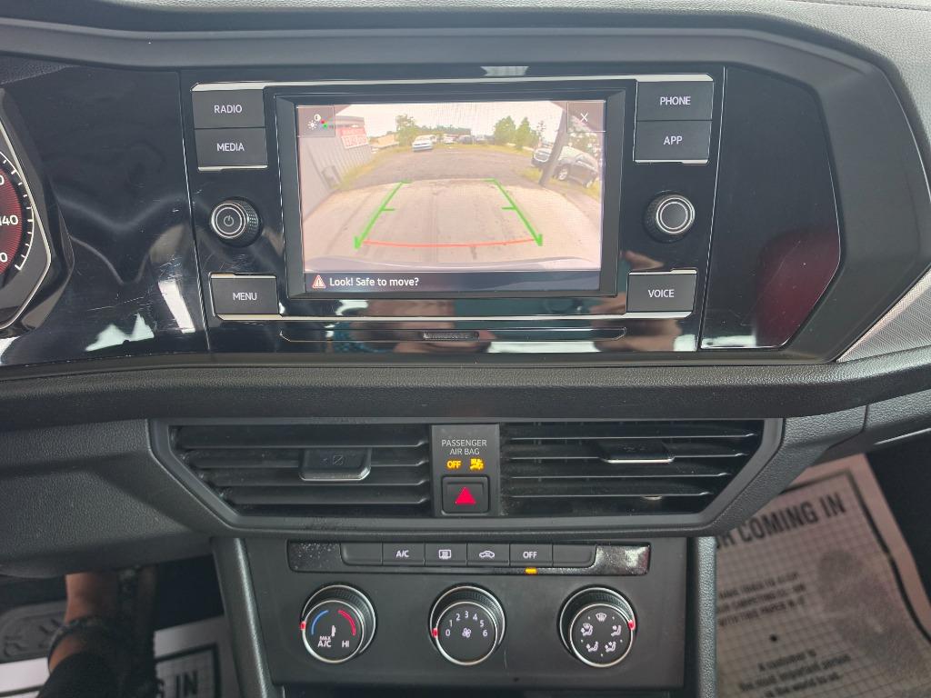 2021 Volkswagen Jetta - $12,500