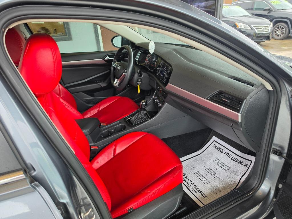 2021 Volkswagen Jetta - $12,500