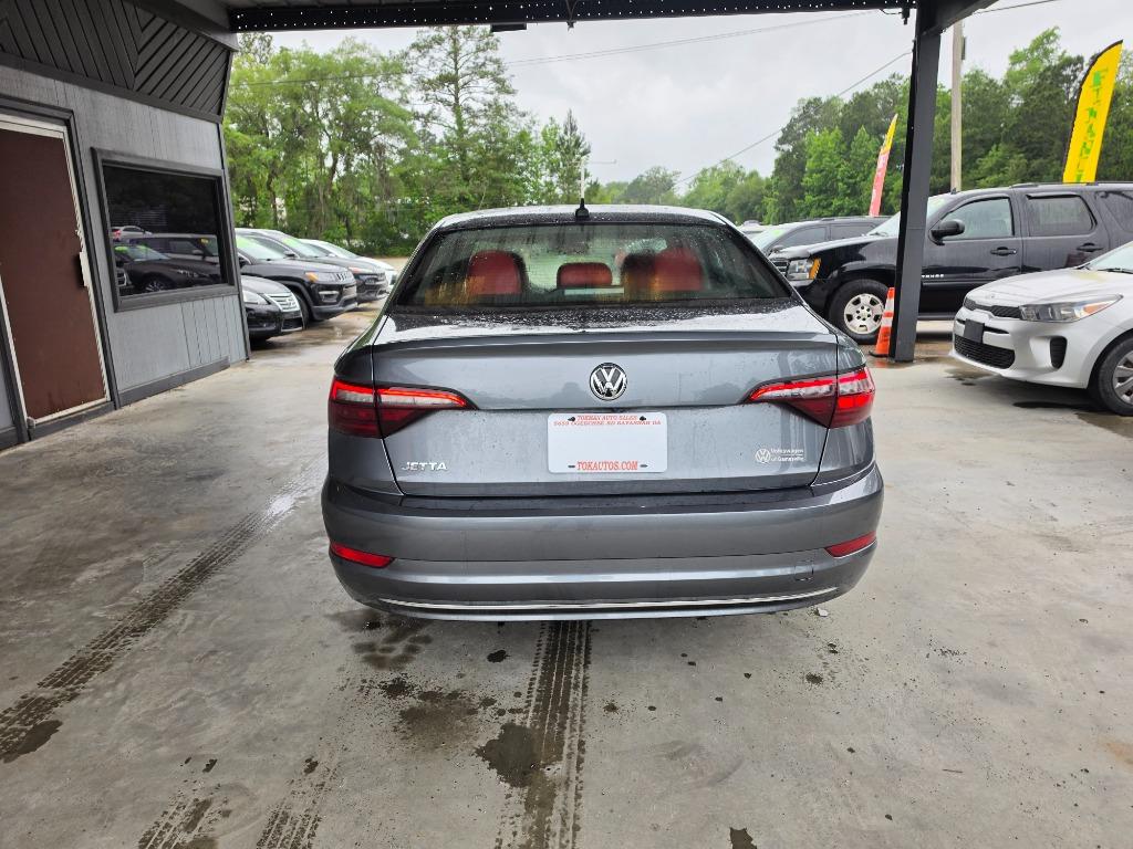 2021 Volkswagen Jetta - $12,500
