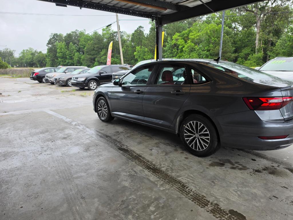 2021 Volkswagen Jetta - $12,500