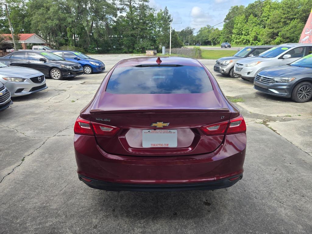2017 Chevrolet Malibu - $12,900