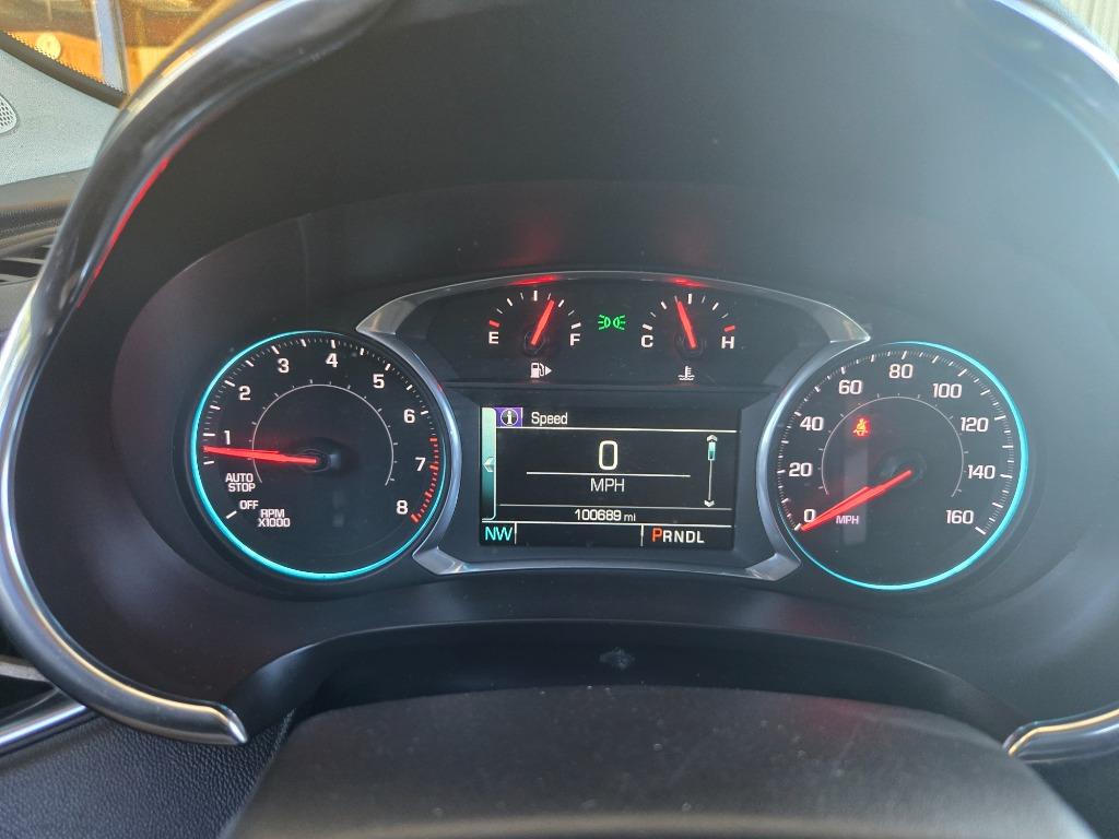 2017 Chevrolet Malibu - $12,900