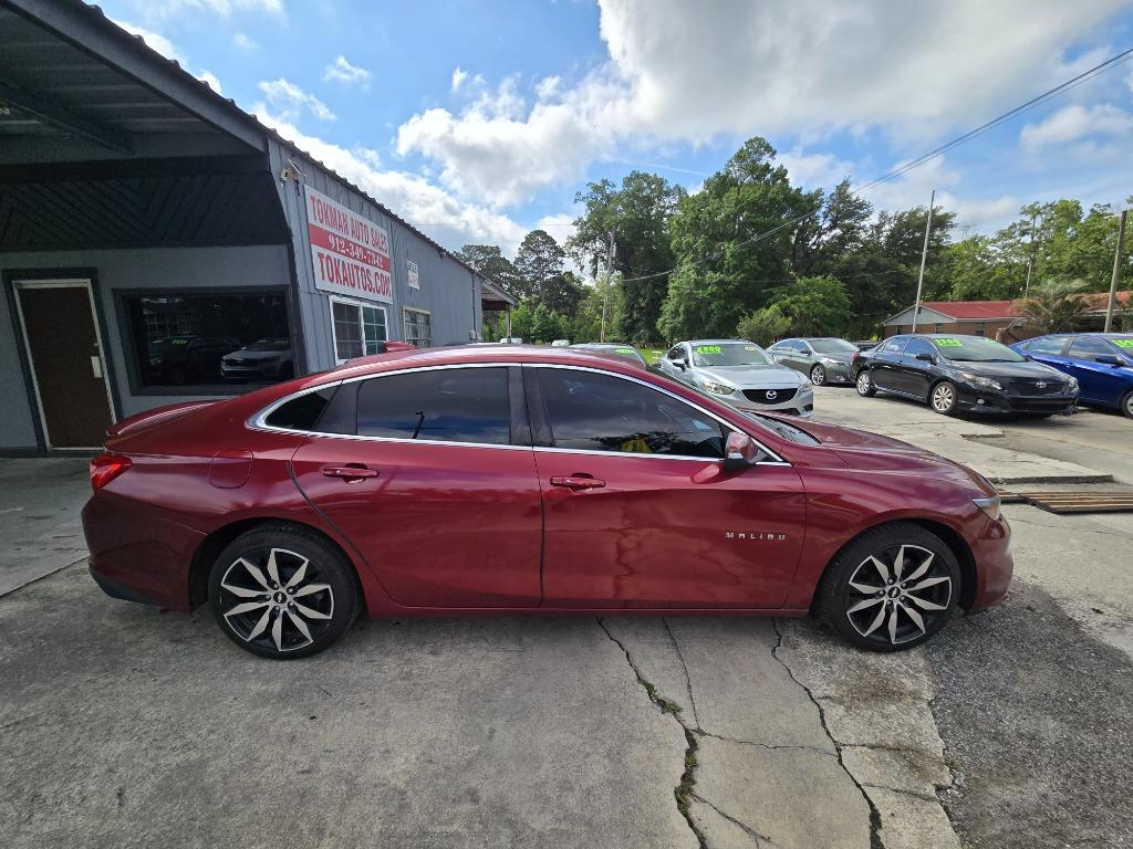2017 Chevrolet Malibu - $12,900