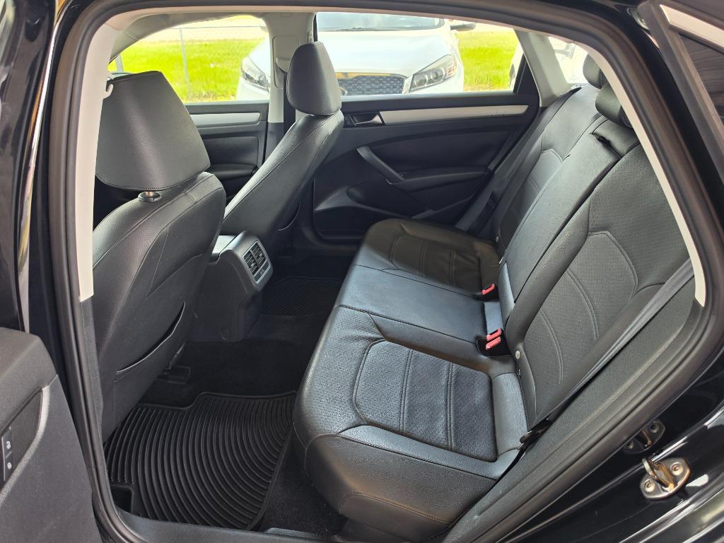 2013 Volkswagen Passat - $9,995