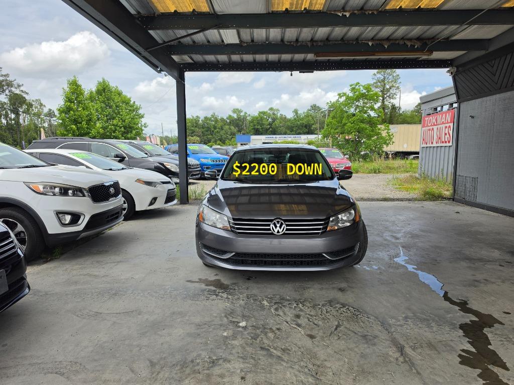 2013 Volkswagen Passat - $10,995