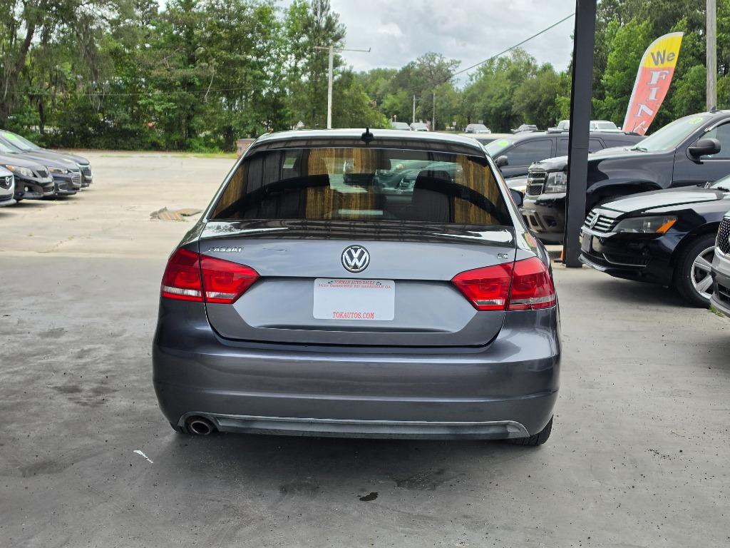 2013 Volkswagen Passat - $10,995