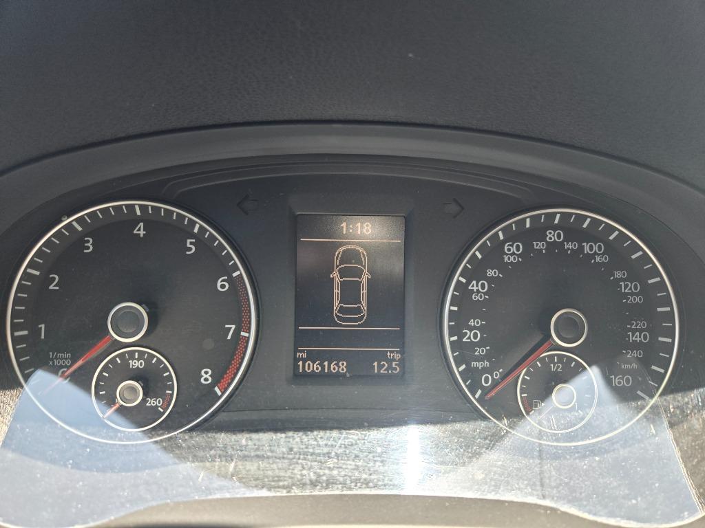 2013 Volkswagen Passat - $10,995
