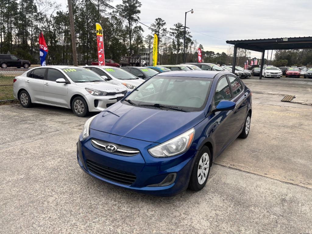 2017 Hyundai Accent - $8,995