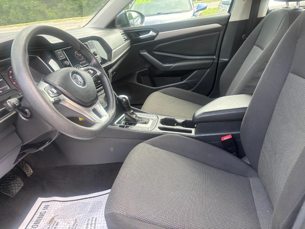 2019 Volkswagen Jetta - $11,900