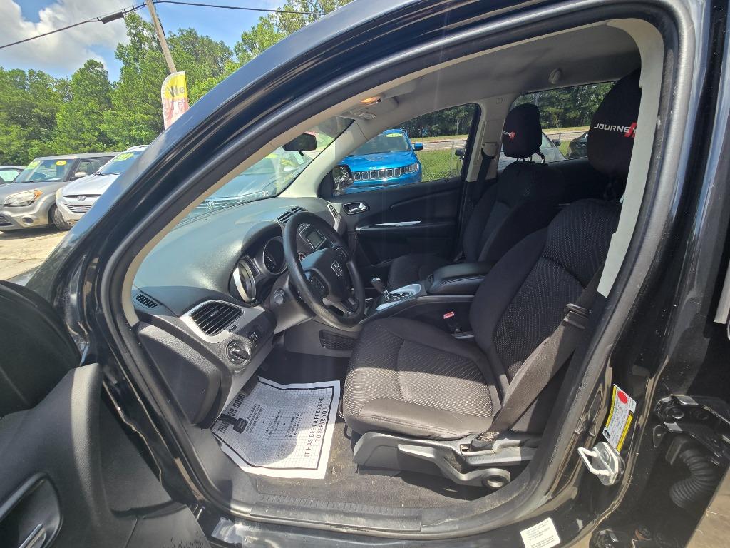 2014 Dodge Journey - $10,995