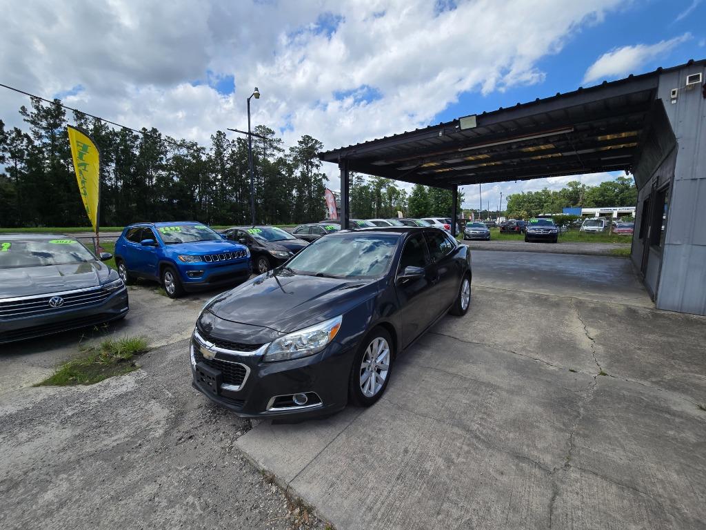 2015 Chevrolet Malibu - $12,995