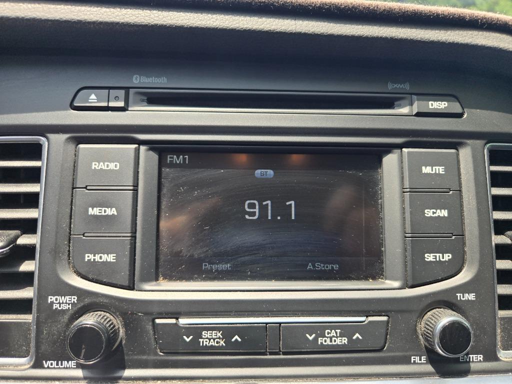 2015 Hyundai Sonata - $11,500