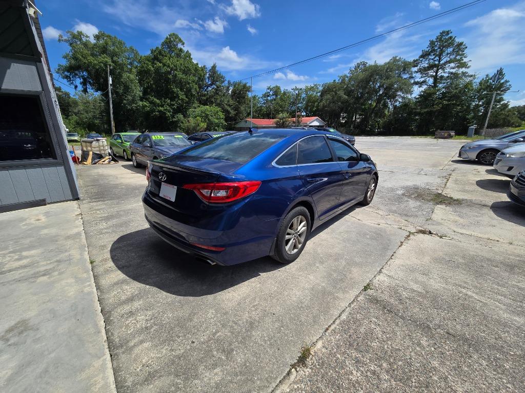 2015 Hyundai Sonata - $11,500