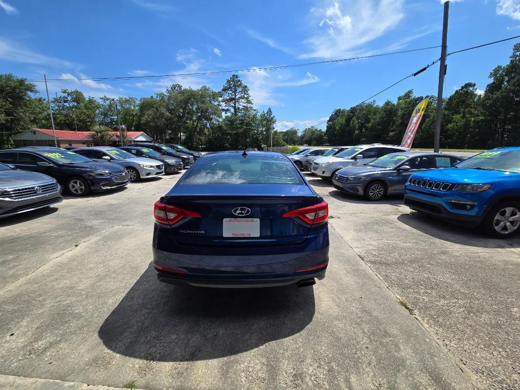 2015 Hyundai Sonata - $11,500