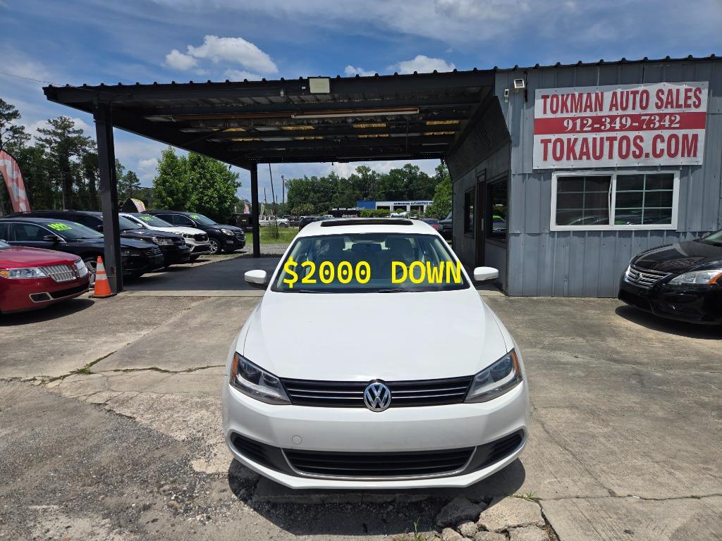 2013 Volkswagen Jetta - $10,995