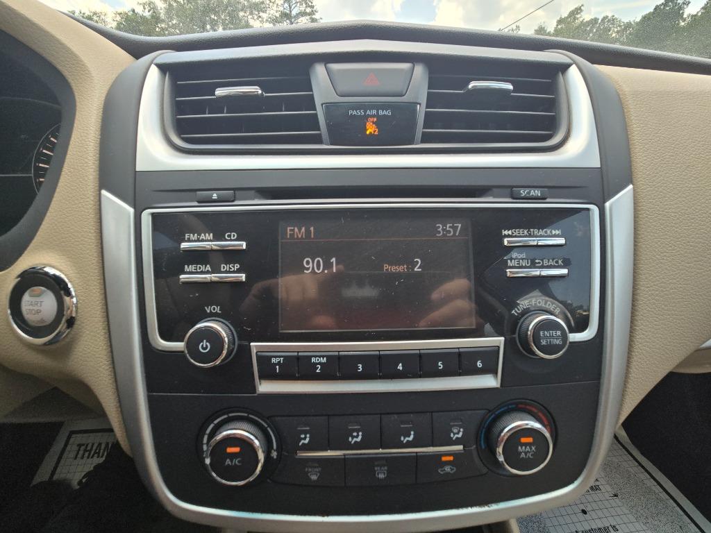 2017 Nissan Altima - $10,995