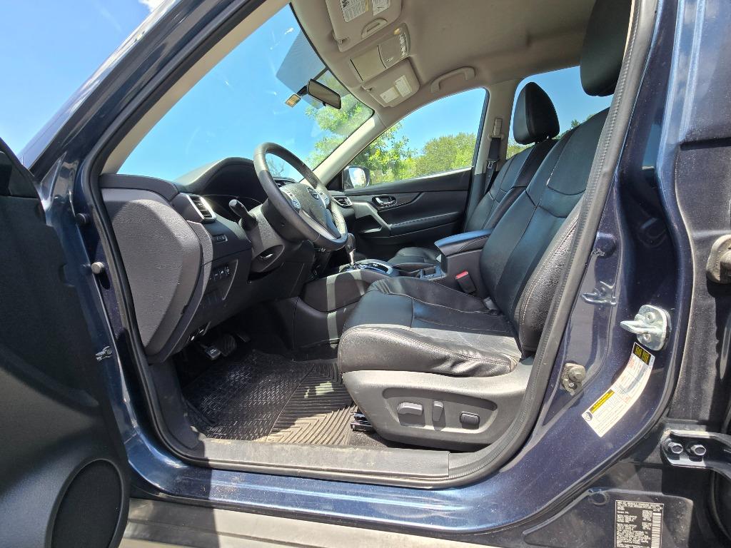 2016 Nissan Rogue - $13,500
