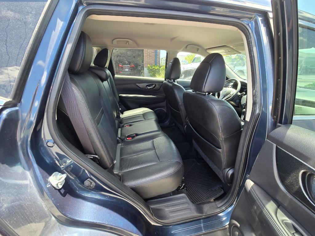 2016 Nissan Rogue - $13,500