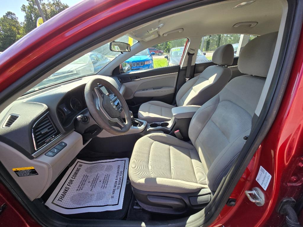 2018 Hyundai Elantra - $14,500