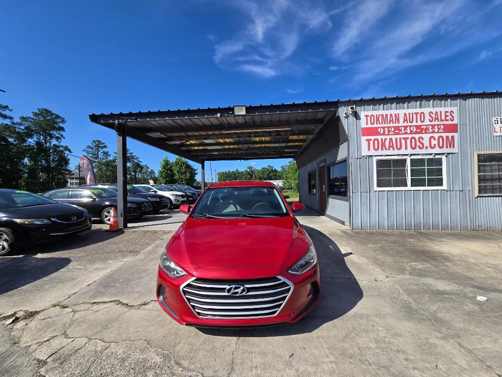 2018 Hyundai Elantra - $14,500