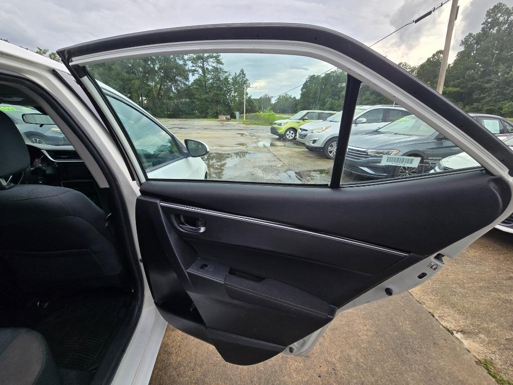 2019 Toyota Corolla - $14,995