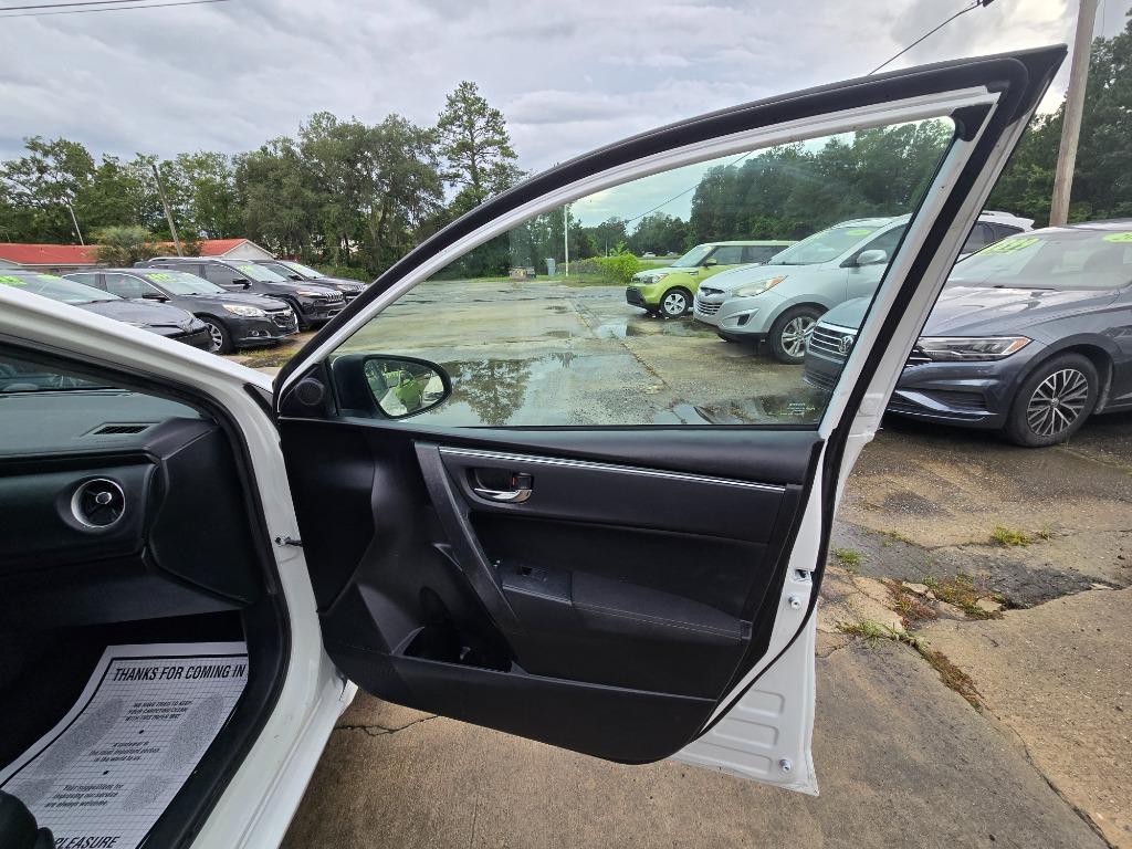 2019 Toyota Corolla - $14,995