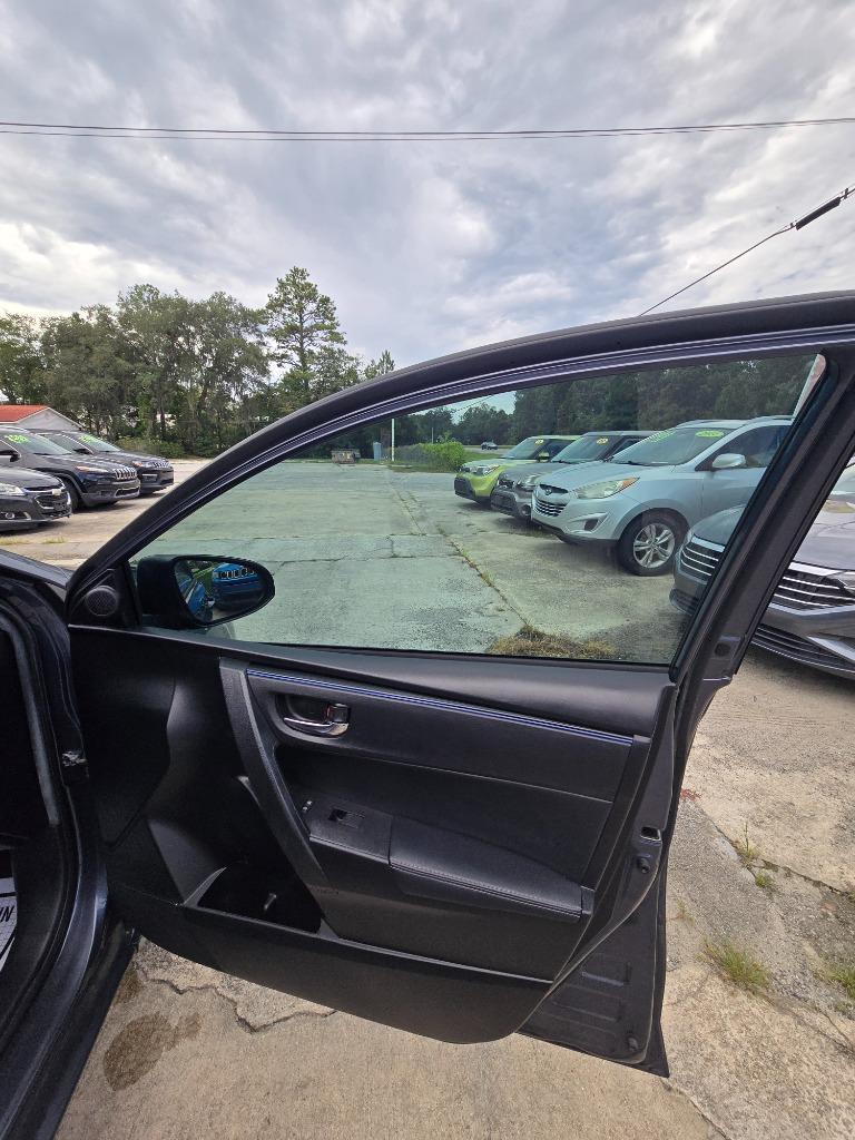 2018 Toyota Corolla - $14,500