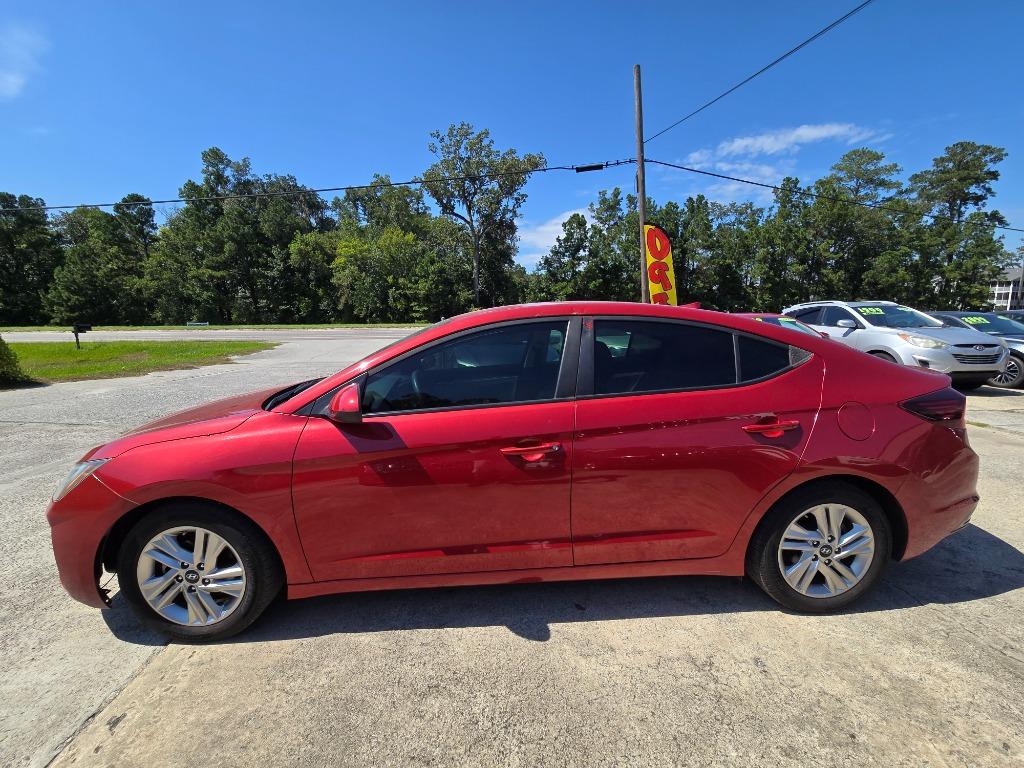 2019 Hyundai Elantra - $12,500