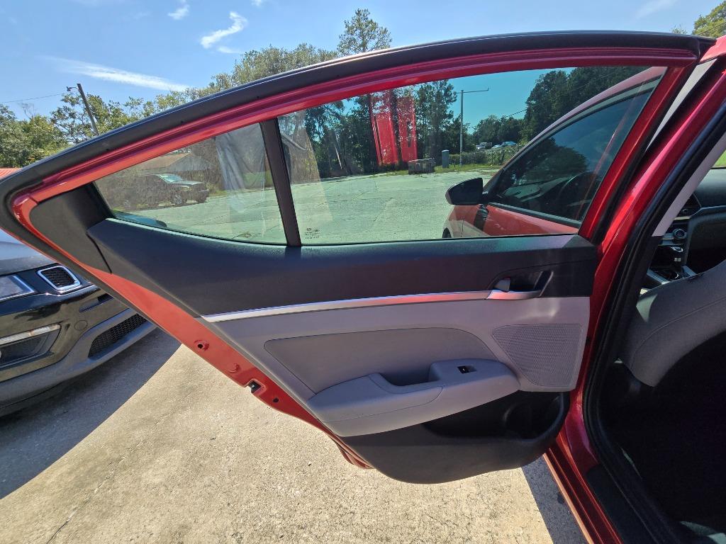 2019 Hyundai Elantra - $12,500