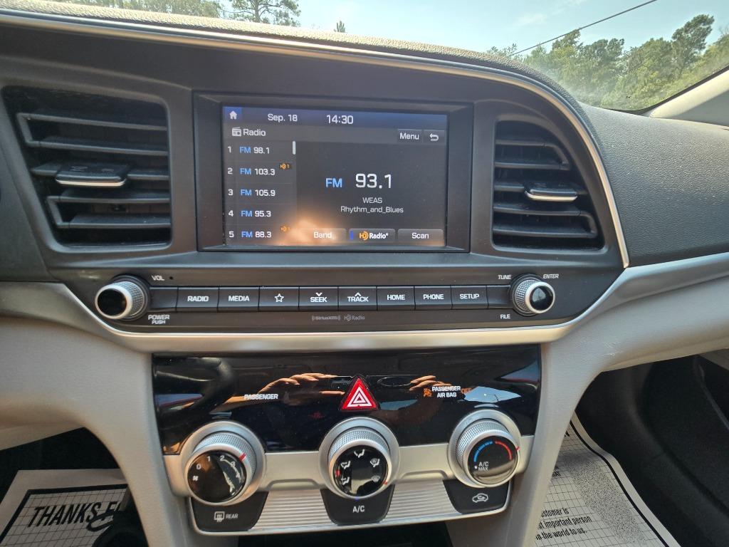 2019 Hyundai Elantra - $12,500