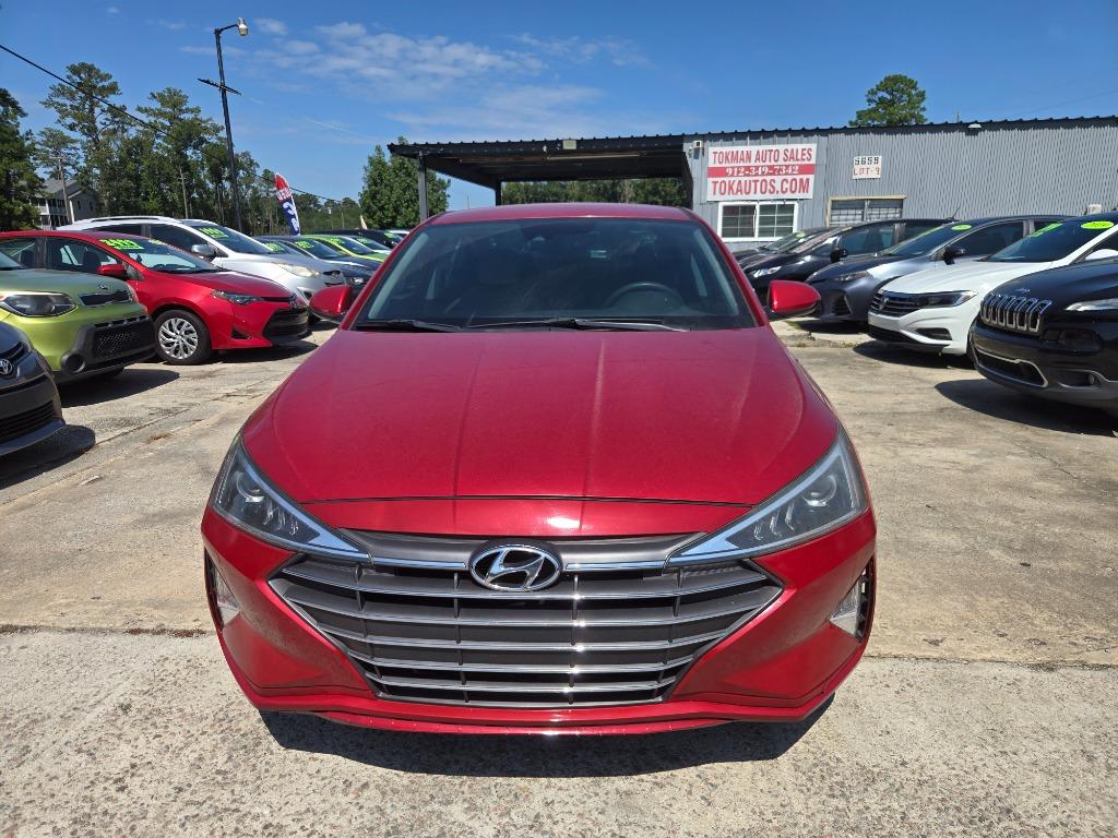 2019 Hyundai Elantra - $12,500