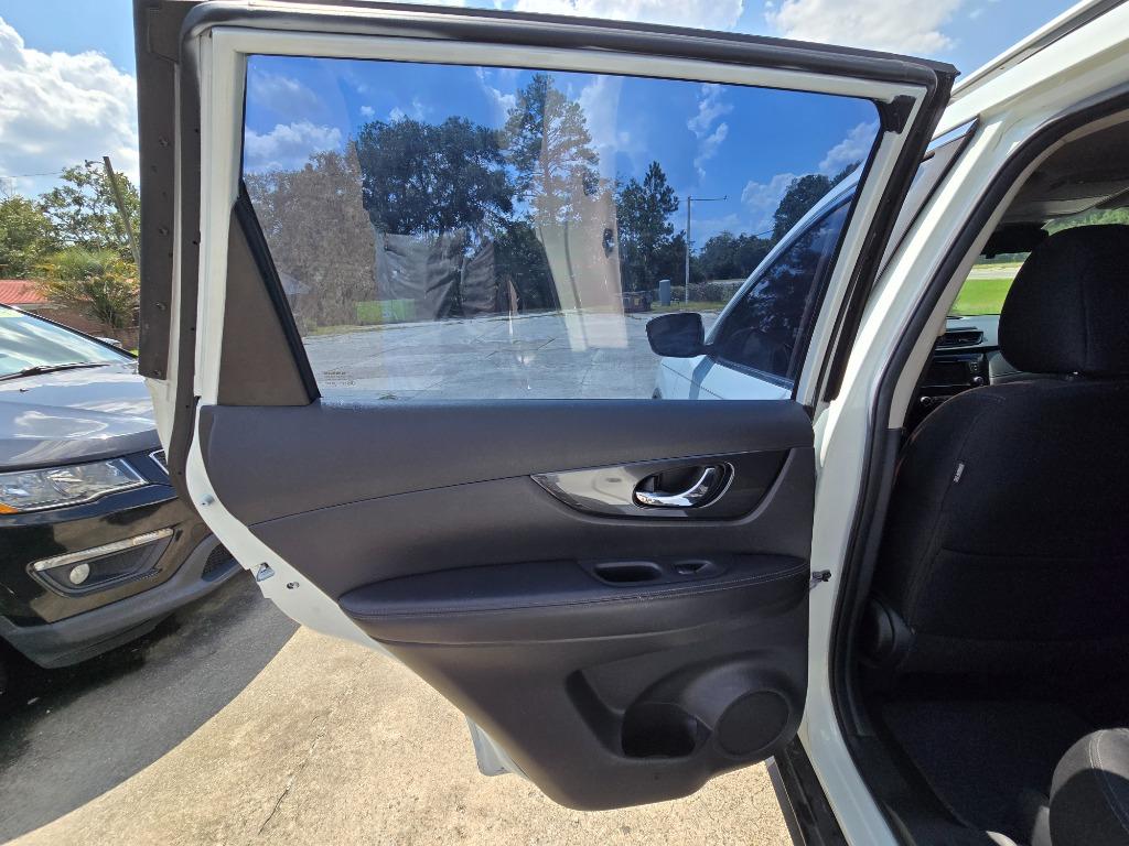 2019 Nissan Rogue - $14,500