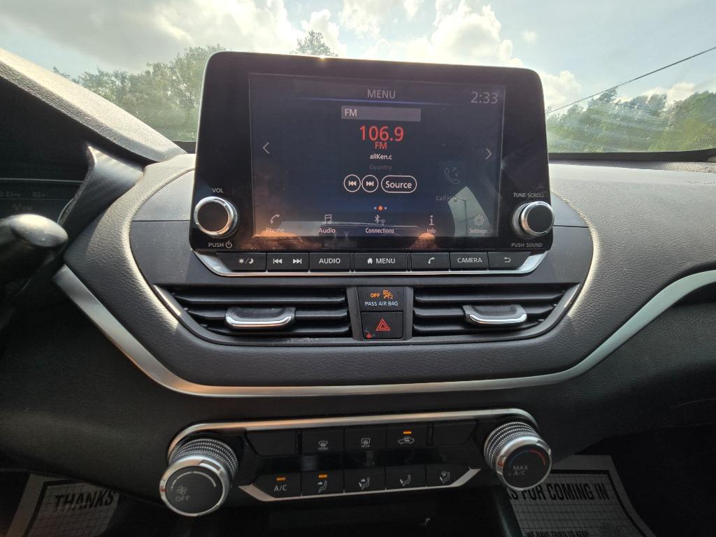 2021 Nissan Altima - $15,900