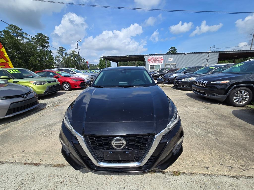 2021 Nissan Altima - $15,900