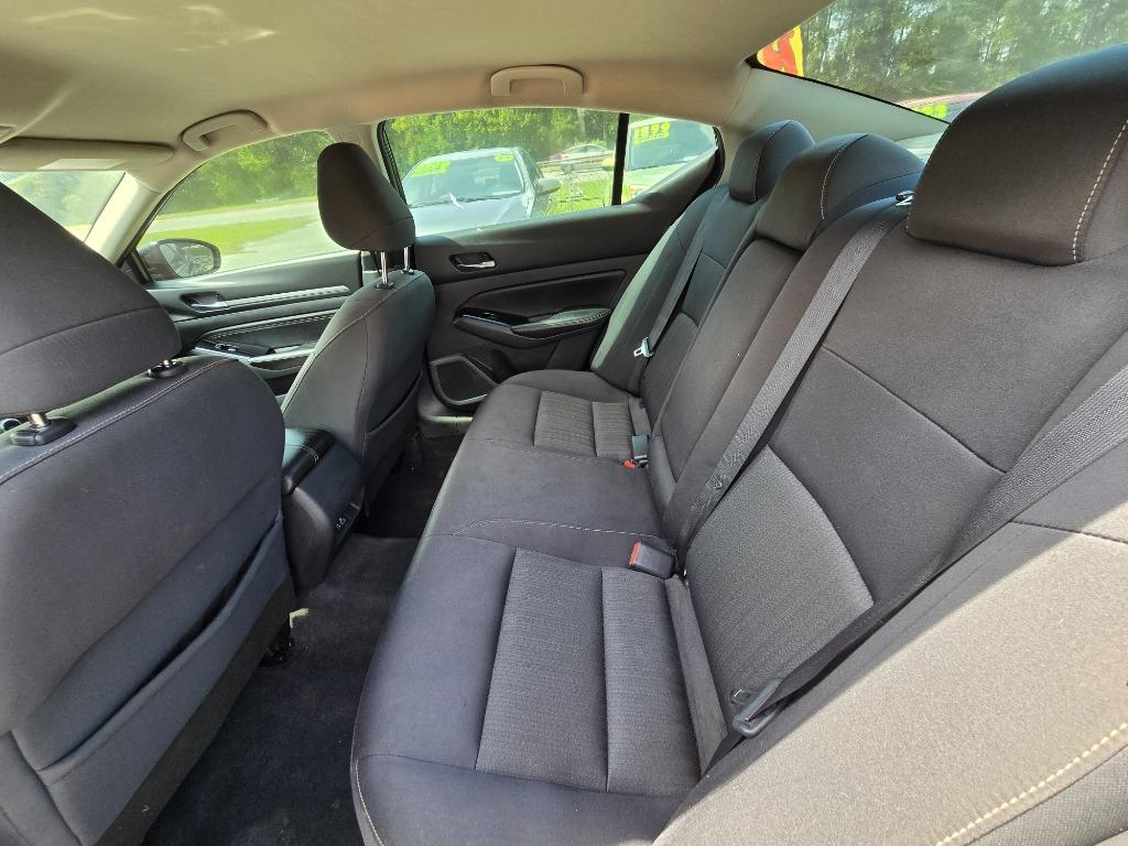 2021 Nissan Altima - $15,900
